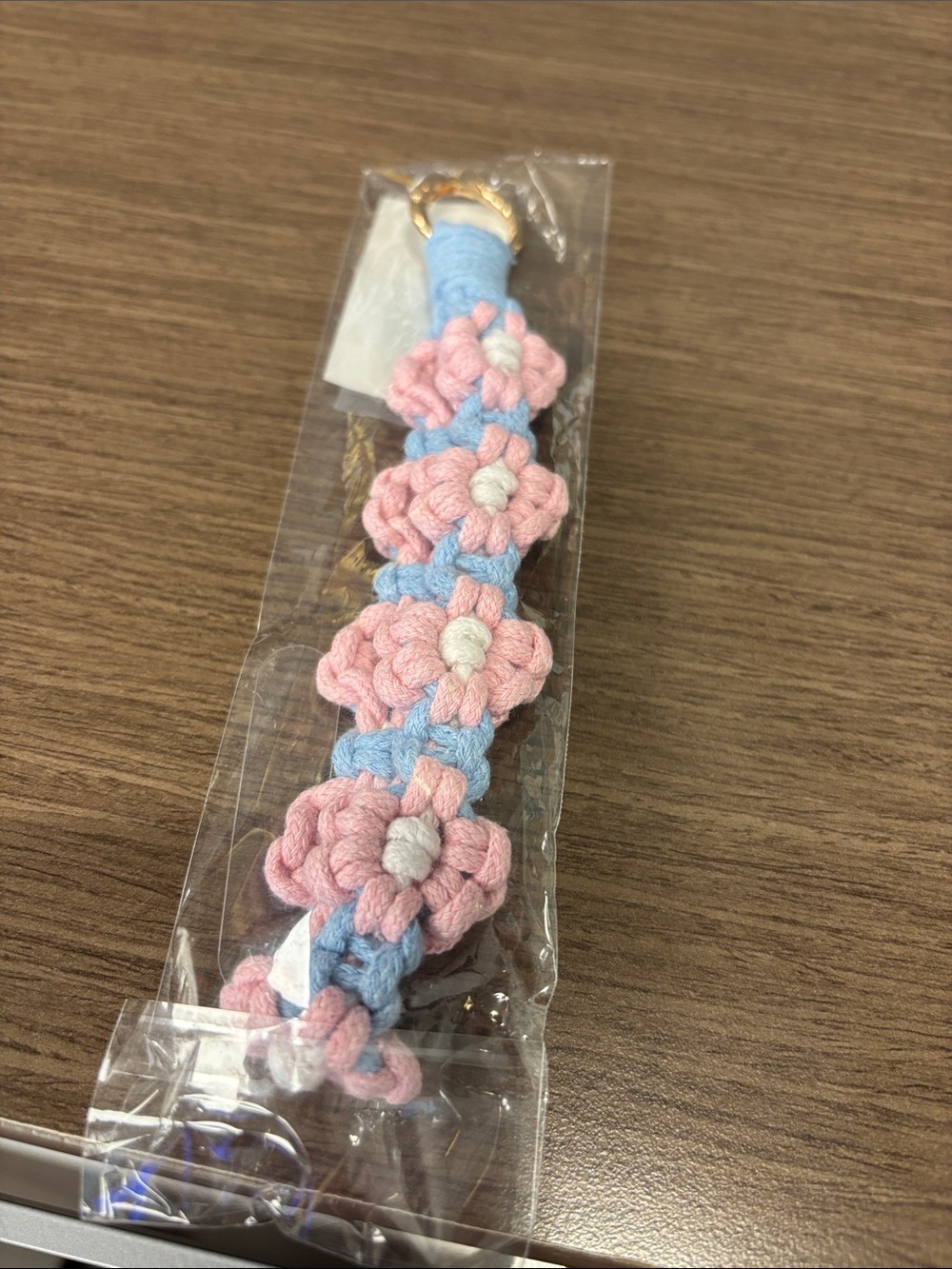 DD Designs Pink & Blue Flower Knit Floral Phone Wristlet Strap.